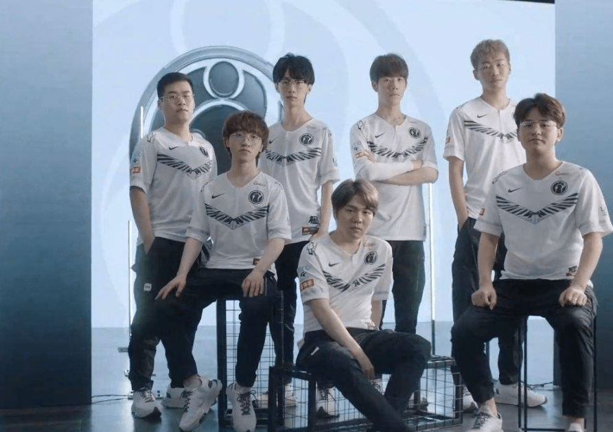 以其强悍的 以其强悍的